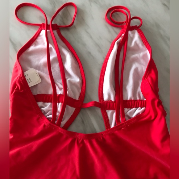 Nasty gal Red One Piece Swimwear - Picture 4 of 5